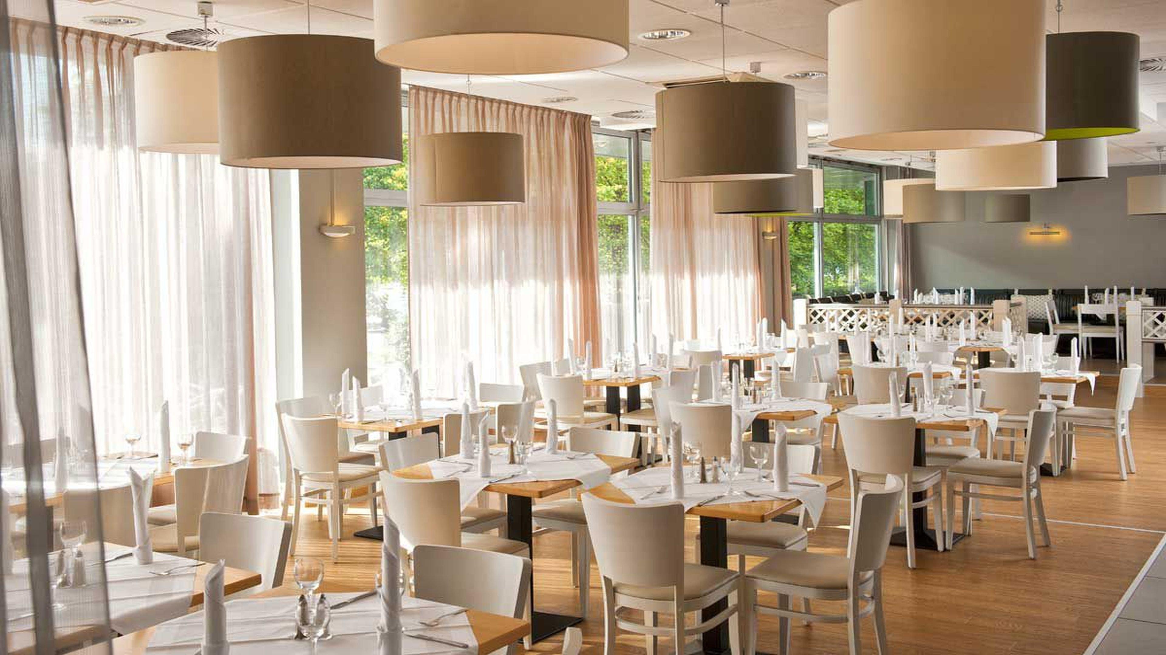Holiday Inn Berlin City-East Landsberger Allee, An Ihg Hotel Berlim Facilidades foto
