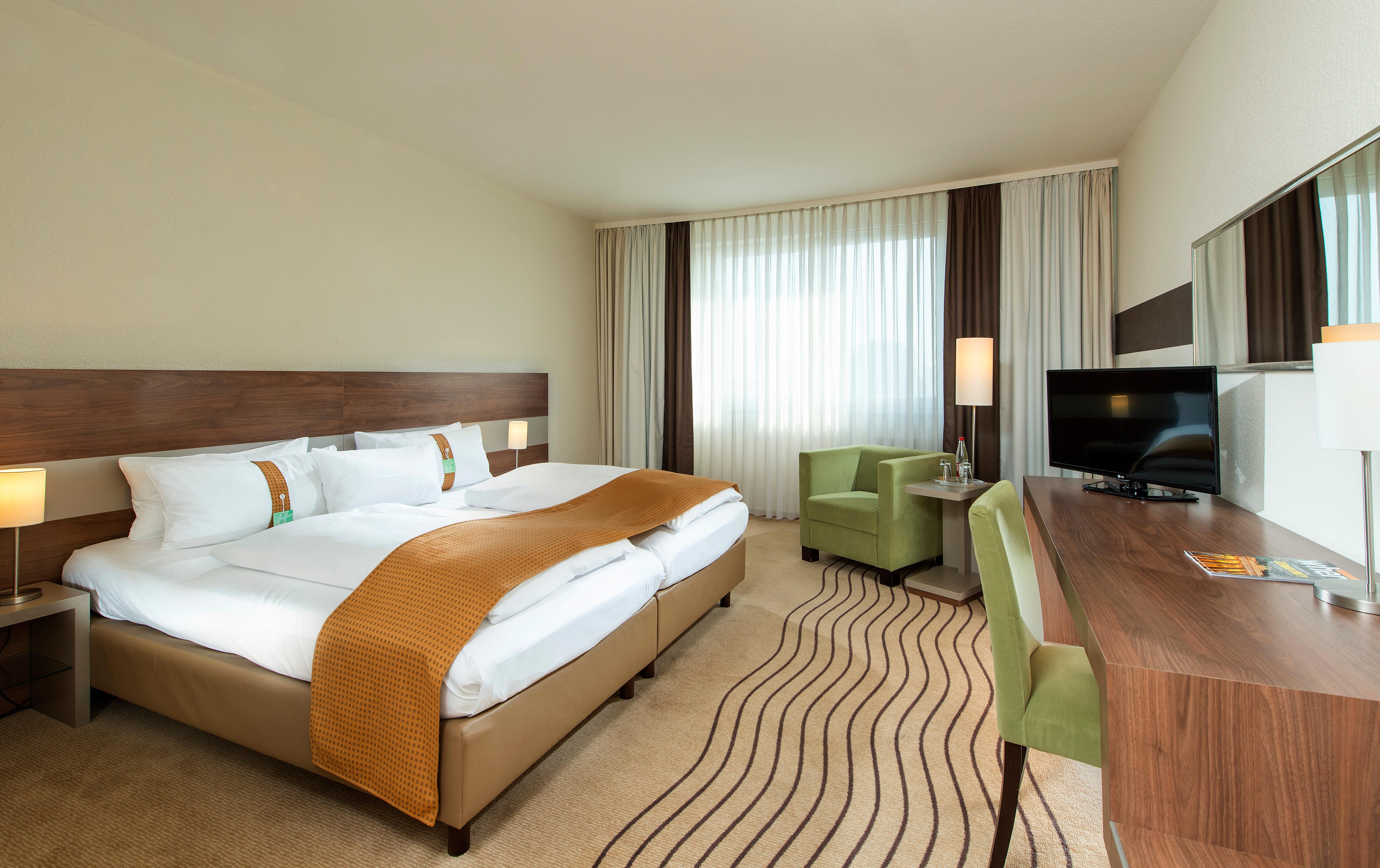 Holiday Inn Berlin City-East Landsberger Allee, An Ihg Hotel Berlim Exterior foto